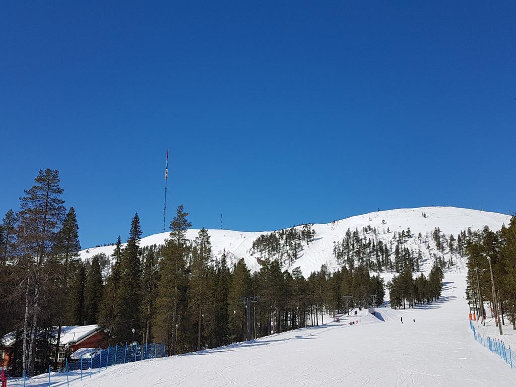 Pyhakirnu Cottage Pyhätunturi Buitenkant foto