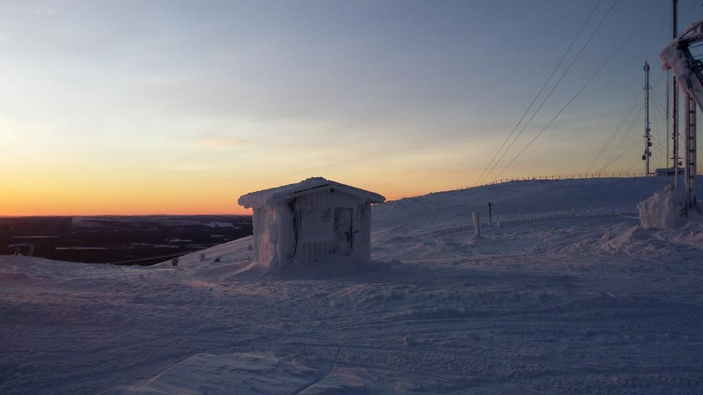 Pyhakirnu Cottage Pyhätunturi Buitenkant foto